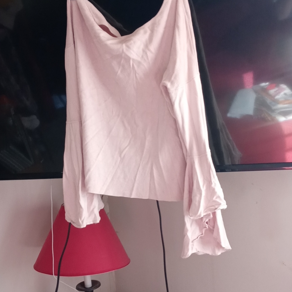 Express BELL SLEEVE TOP!
